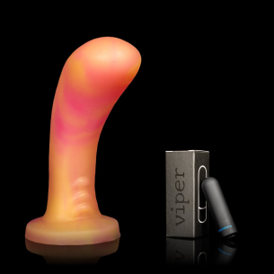 Vibrador Ponto G Spring da Monster D com curva anatômica e toque envolvente

